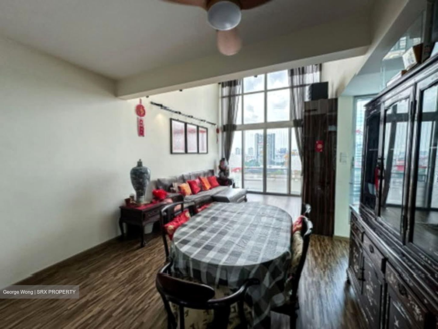 Grandeur 8 (D20), Condominium #558944751